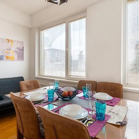 High-end Spacious Next To City Mall Apartment Skopje